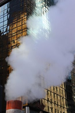 'Reflejo Con Humo' De Ana Álvarez