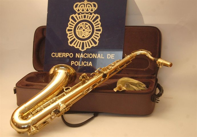El Saxofón Fue Robado De Un Vehículo Estacionado Correctamente En Tenerife
