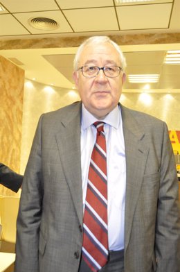 El Candidato Del PAR A La Presidencia Del Gobierno De Aragón, José Ángel Biel.