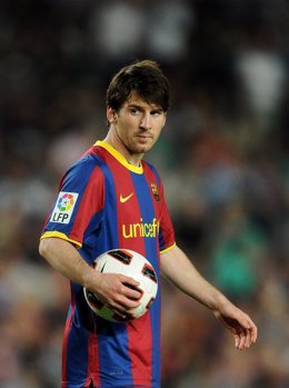 Leo Messi Durante Un Partido De Fútbol 