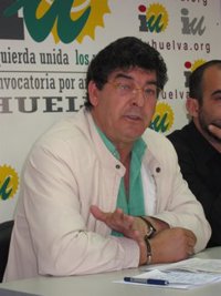 IULV-CA estudiará "con serenidad" las informaciones sobre el hijo de Chaves antes de tomar cualquier iniciativa política