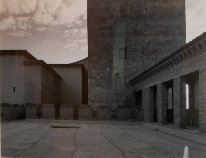 Fotografía De La Exposición 'Escaleras En La Aljafería'