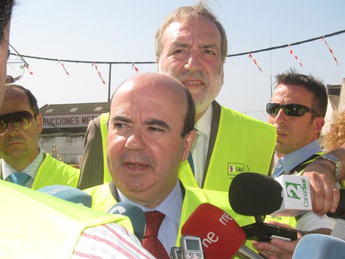  El Secretario Federal De Relaciones Institucionales, Gaspar Zarrías.