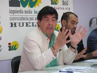 Valderas descarta que haya una corriente interna contra Torrijos y destaca su "trabajo contra la especulación"