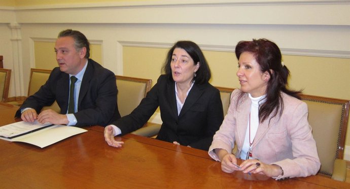 Reunión Sobre El Voto Inmigrante Y Emigrante En Las Elecciones Del 22-M