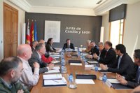 La Junta ensalza el "mantenimiento y refuerzo" del "consenso social" y aboga por "ir a rebufo" de Andalucía