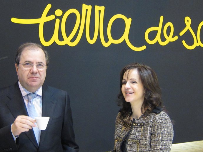 Herrera Y Sivia Clemente