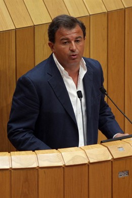 O conselleiro de Economía e Industria, Javier Guerra, comparecerá no Pleno do Pa