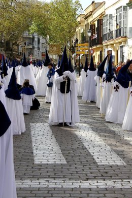 Procesión Por Las Calles De Jerez De La Frontera (Cádiz)
