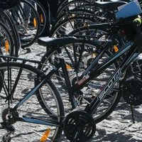 Fiscales discutirán decomisar el coche en caso de menosprecio al ciclista