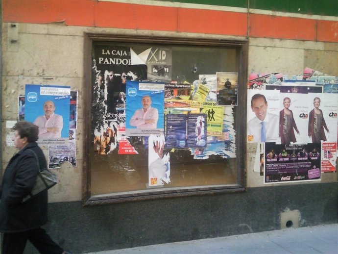 Carteles Electorales De PP, PAR Y CHA En Calatayud