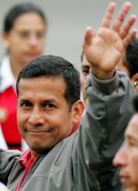 Humala se reúne con el ex candidato Castañeda 