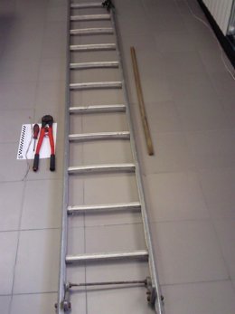 Material Intervenido A Los Autores De Los Robos.