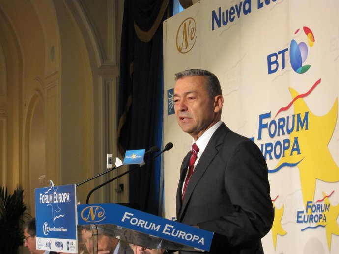 Paulino Rivero En El Fórum Europa