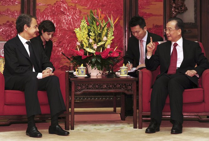 Zapatero Se Reúne Con El Primer Ministro Chino En Pekín
