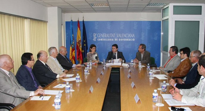 Serafín Castellano Y El Comité De Experto De Sociedades Musicales