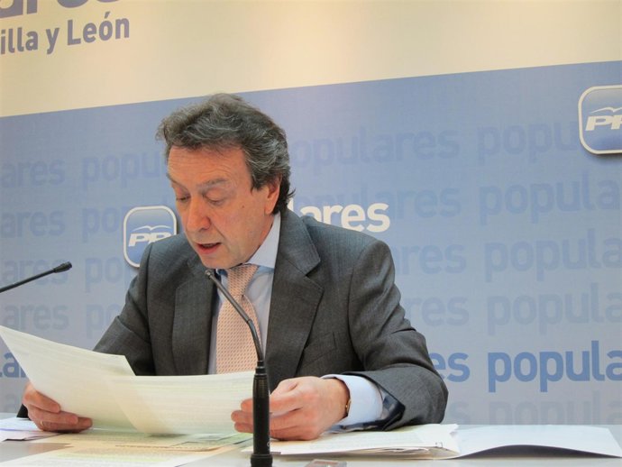 José Antonio De Santiago-Juárez En La Sede Del PP