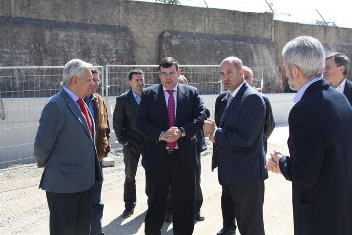 Argüelles Visita La Fundación Laboral De La Construcción