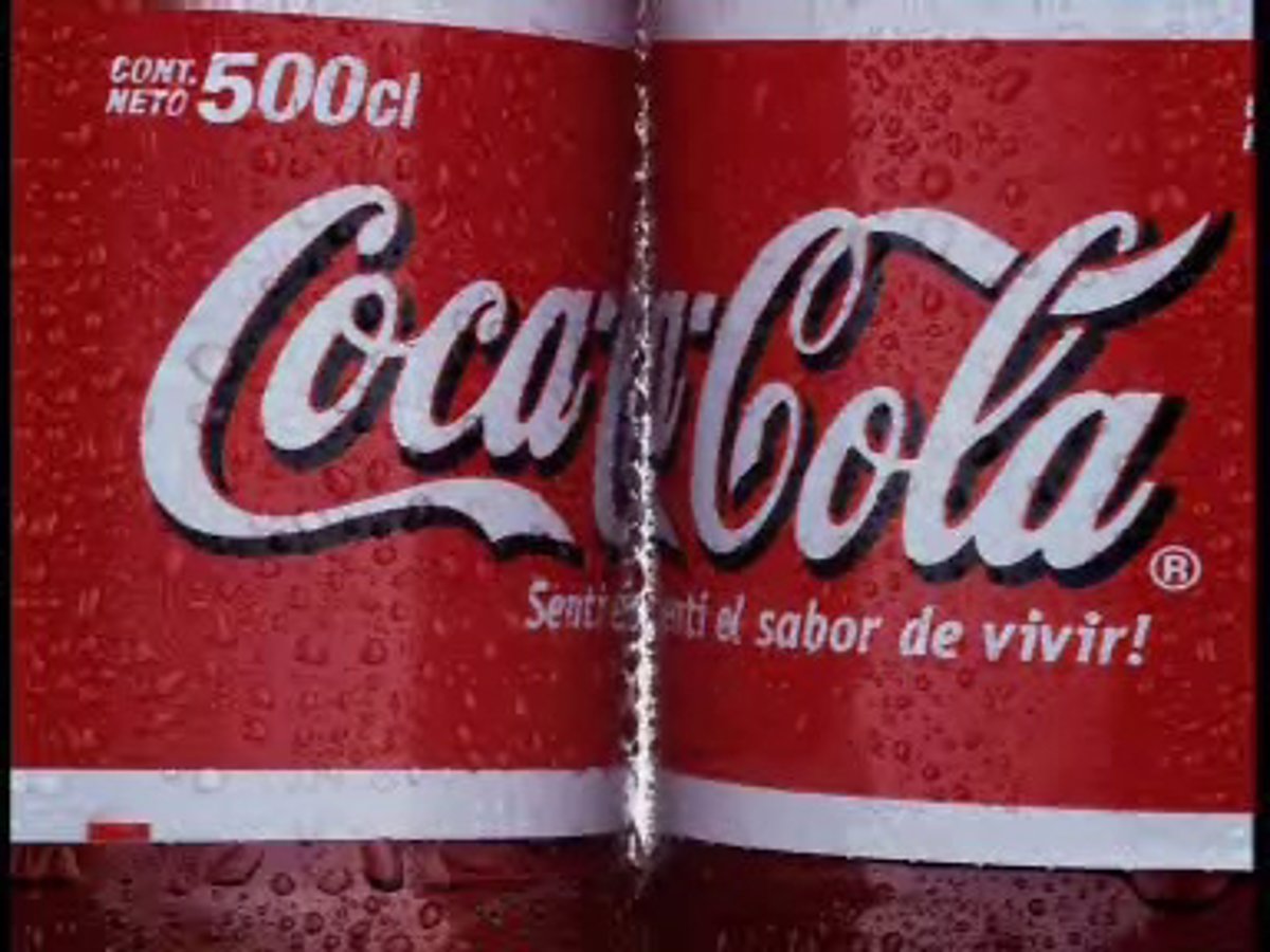 Coca Cola слоган. Все будет Кока-кола слоган. Кока кола на пляже.