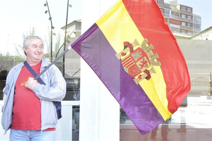 Ciudadano Republicano En Zaragoza.