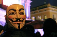 El acuerdo entre Sony y Geohot no es suficiente para Anonymous