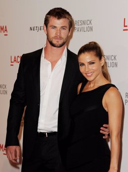 Elsa Pataky y Chris Hemsworth en la inauguración del Museo de Arte de Los Angele