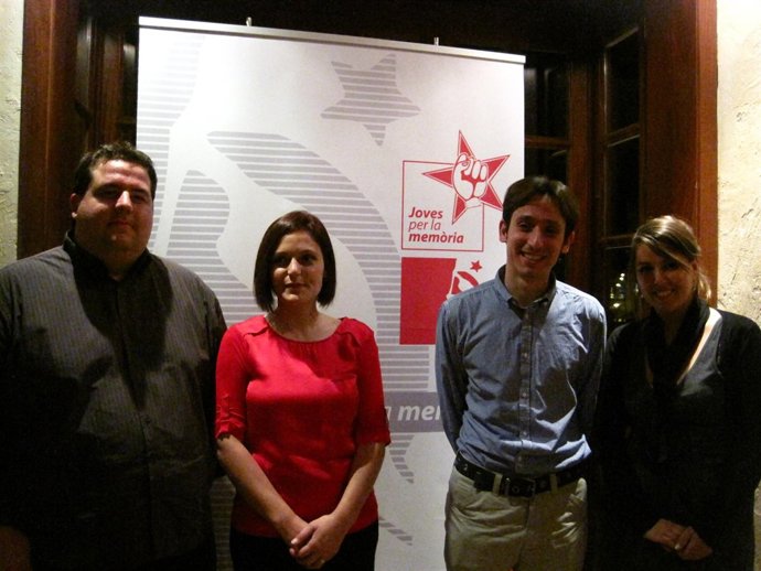 Joves per la Memòria