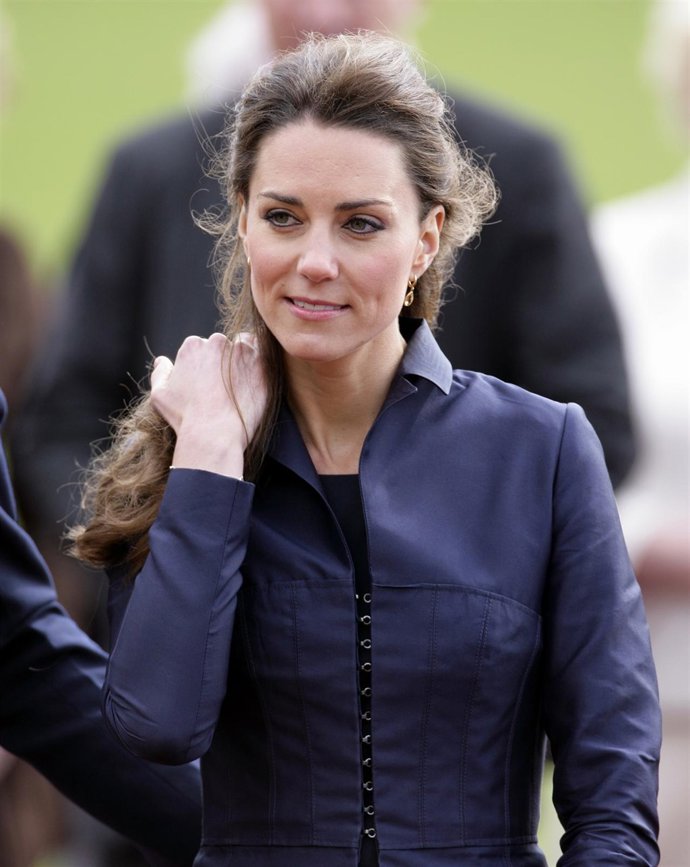La Futura Mujer Del Príncipe Guillermo De Inglaterra, Kate Middleton