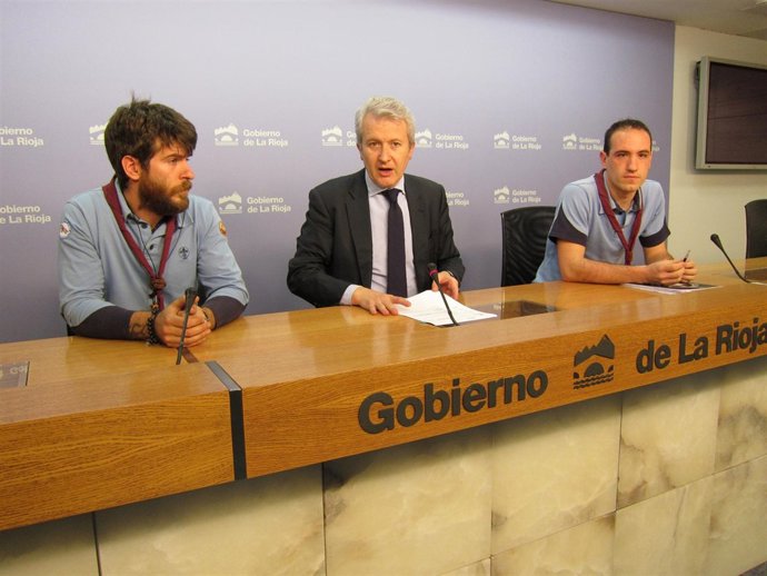 Del Río Con Scouts De La Rioja