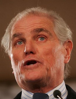 Ramón Calderón cede la presidencia del Real Madrid