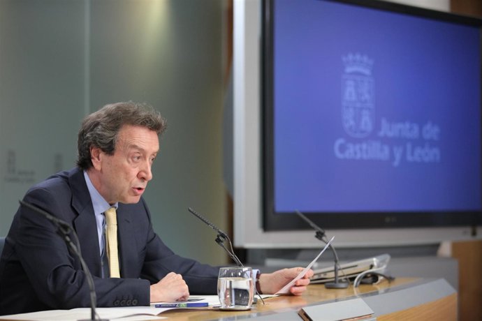 El Consejero De La Presidencia Y Portavoz, José Antonio De Santiago-Juárez