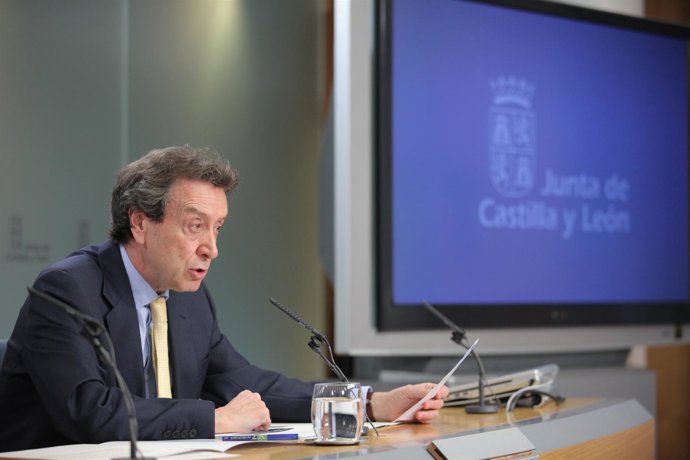 El Consejero De La Presidencia Y Portavoz, José Antonio De Santiago-Juárez