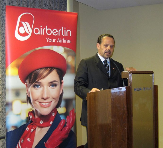El subdirector de Airberlin en España y Portugal, Pablo Caspers.