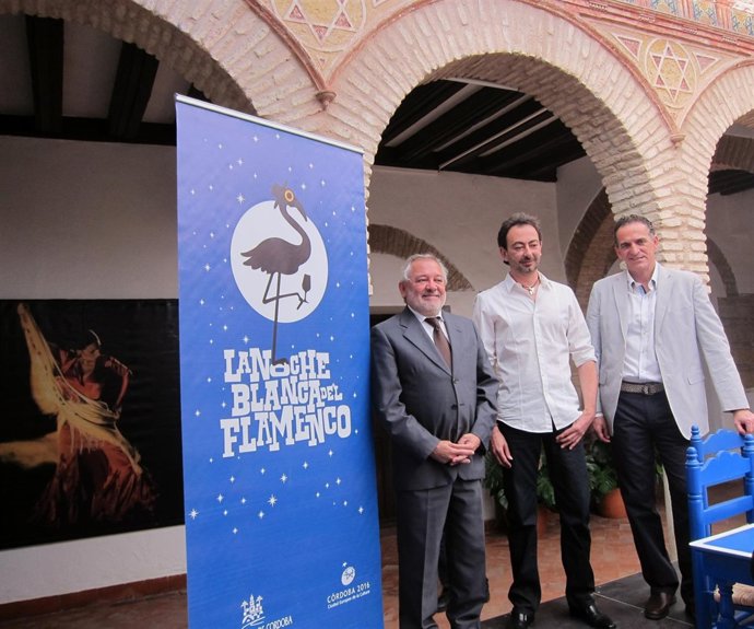 Alcalde De Córdoba, Andrés Ocaña, En La Presentación De La Noche Blanca