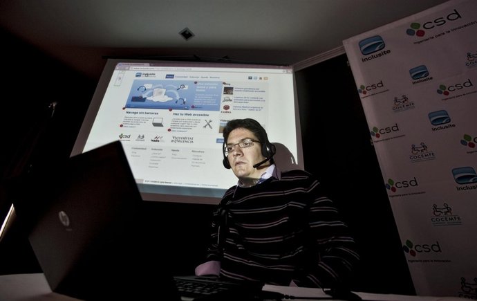 El Alcalde De Binrepós, Jesús Raga, Con La Web