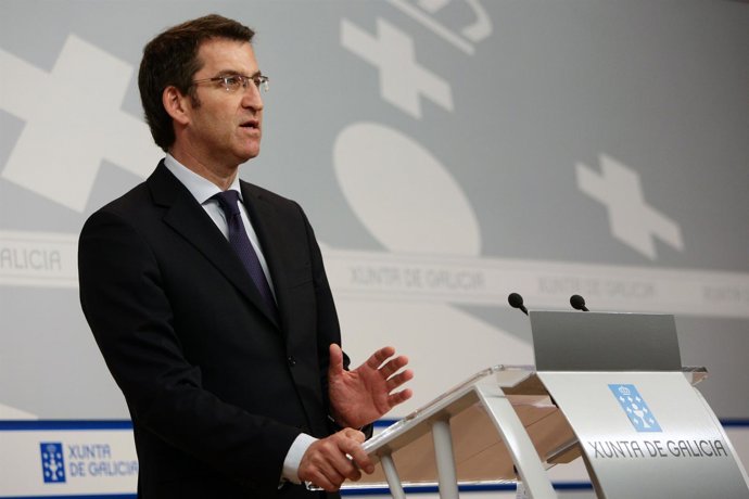 alberto nunez feijoo informa en rolda de prensa sobre os asuntos abordados na re