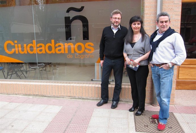 Julio Revuelta, Lola Hidalgo Y Perfecto Uriel De 'Ciudadanos De Logroño'
