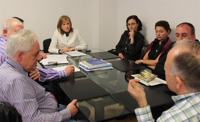 Reunión De La Candidata Del PP A La Presidencia Del Principado Con Sociedades Ci