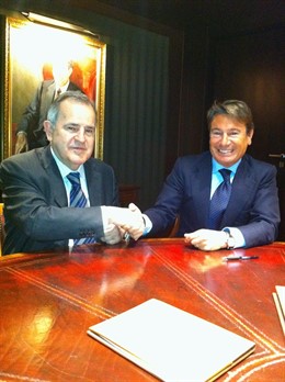 Firma Del Acuerdo Entre Hoteles Catalonia Y BCN Godia