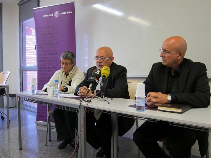 Los Ex Consellers Josep Huguet Y Joan Manuel Tresserras (ERC)