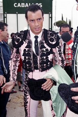 Finito De Córdoba A La Salida De La Plaza De Toros