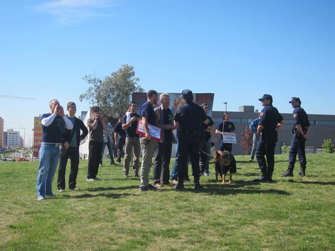Bomberos Pitando A Aguirre Y Gallardón