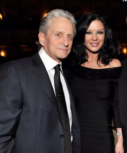 Catherine Zeta Jones Y Su Mardio Michael Douglas