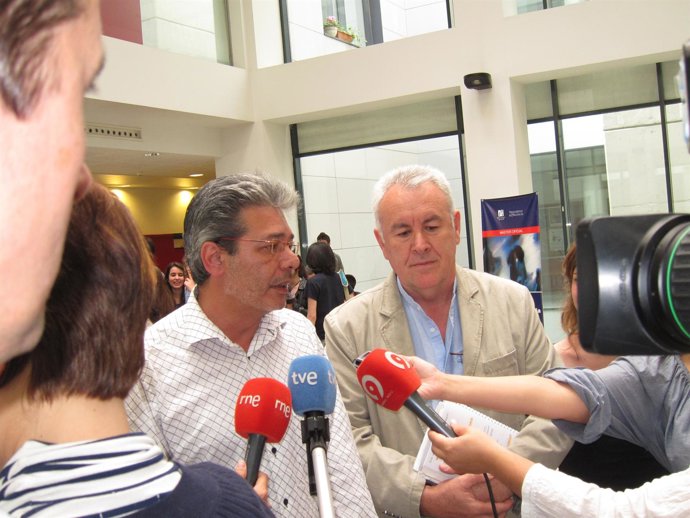 Lara Atiende A Los Medios En Castellón