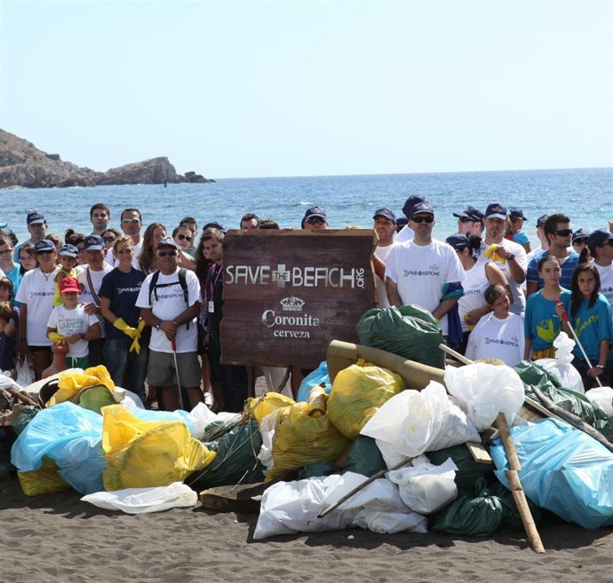 Proyecto Coronita Save The Beach