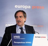 Gómez dice que el Gobierno se opondrá al ERE previsto por Telefónica "tal y como está concebido" en la actualidad