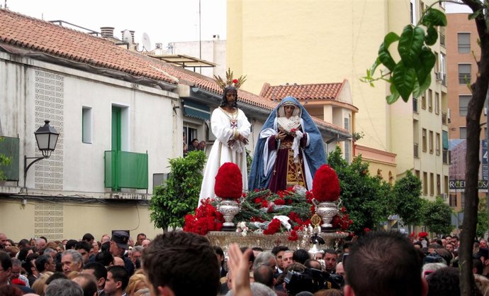Nuestro Padre Jesús Cautivo Y María Santísima De La Trinidad