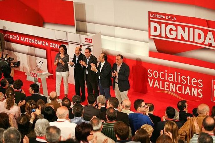 Rubalcaba Y Alarte Presiden La Inauguración De La Convención Autonómica Del PSPV