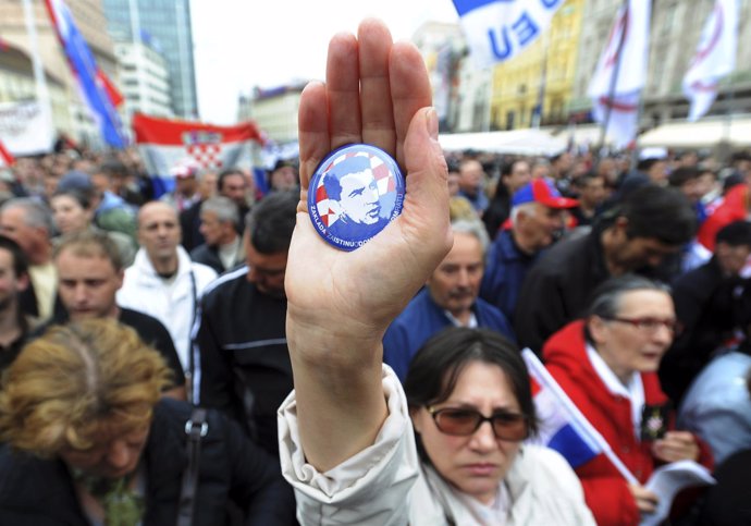 Protestas En Croacia Contra El Proceso Judicial De Gotovina Y Markac