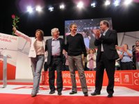 Zapatero a Aznar y Rajoy: "Que me pongan todas las zancadillas a mí, no a España"